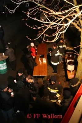 Christbaumstellen 2013 38