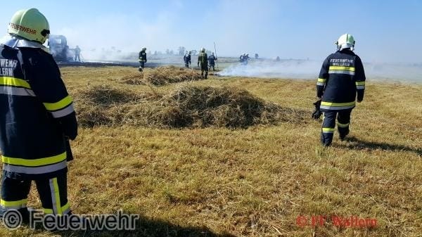 Brand einer Strohballenpresse 3